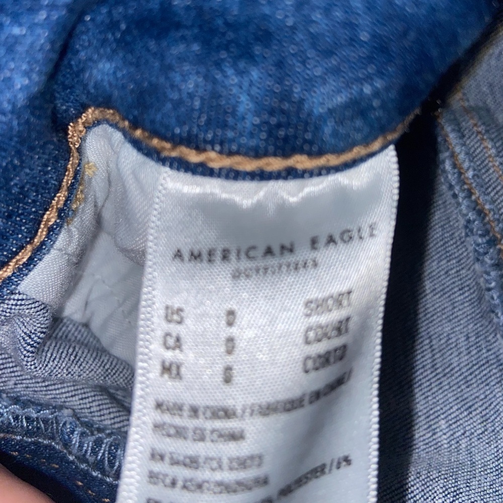 Ripped Jeans - Picture 2 of 2